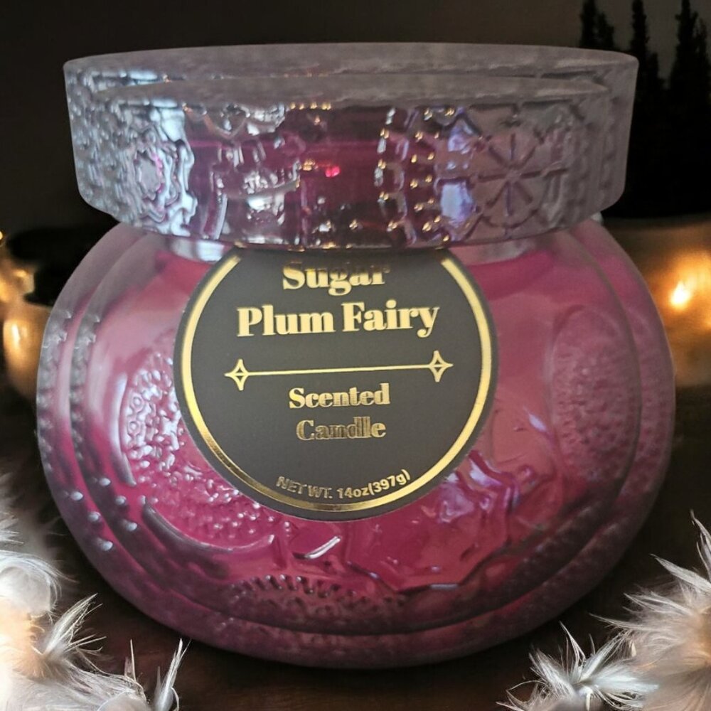 Sugar Plum Fairy Scented Candle - Picture 5 of 8